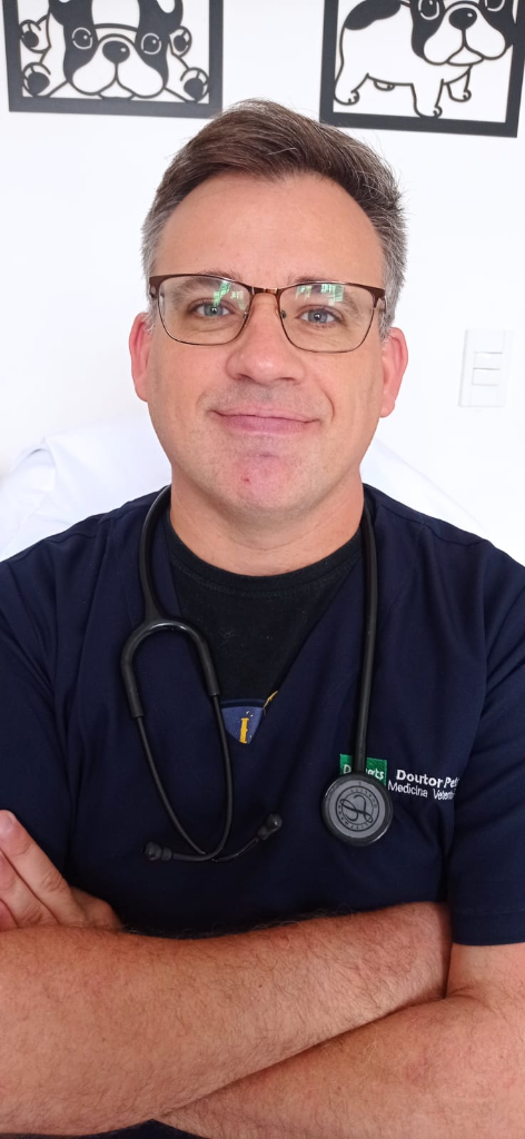 Dr. Rodrigo Nicola